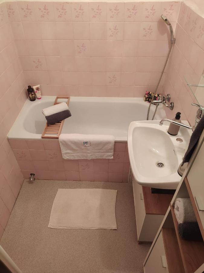 Byt Pro Dva Apartamento Blansko Exterior foto